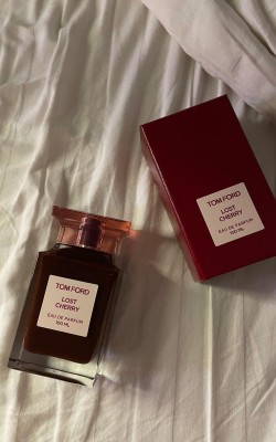 TOM FORD LOSH CHERY ✨ (ithal)
