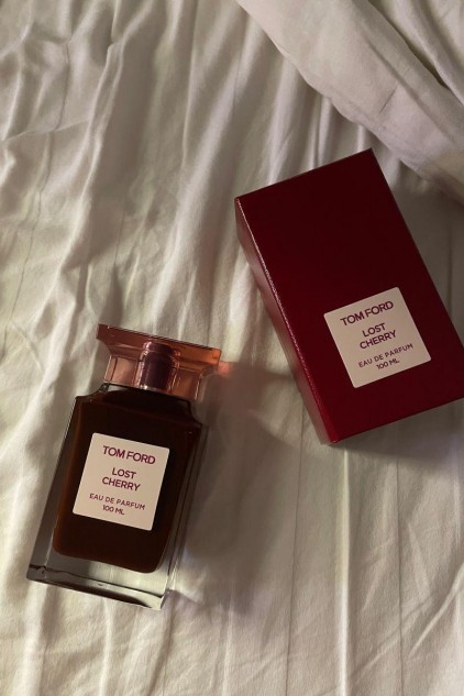 TOM FORD LOSH CHERY ✨ (ithal)