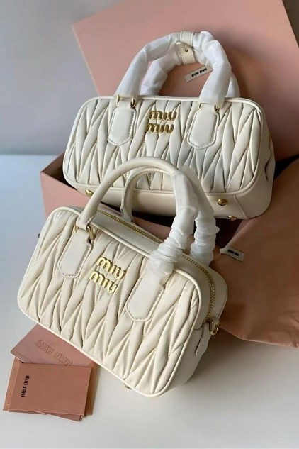 MIU MIU DERİ NAKIŞLI BEYAZ (ORTA BOY) ✨