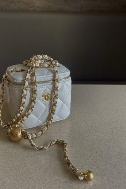 CHANEL KUTU BEYAZ ✨