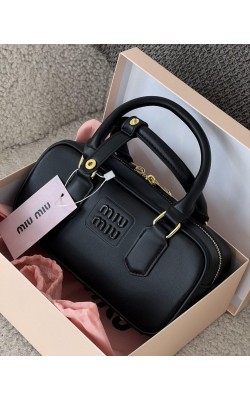 MIU MIU DERİ SİYAH (ORTA BOY) ✨