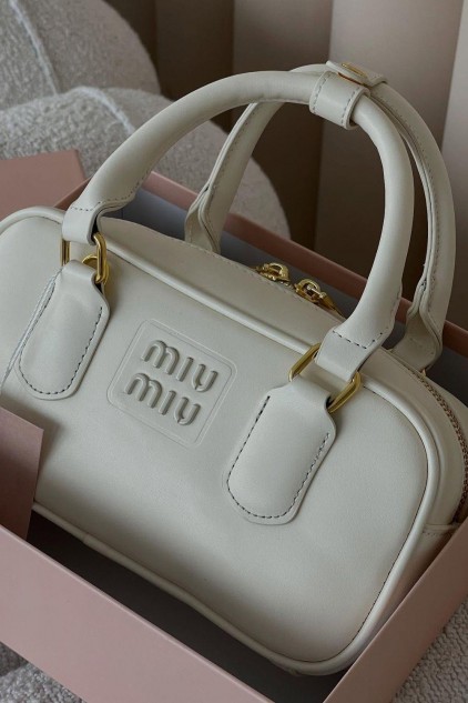 MIU MIU DERİ BEYAZ (ORTA BOY) ✨