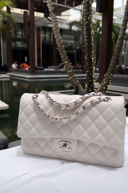 CHANEL DERİ DESENLİ BEYAZ✨