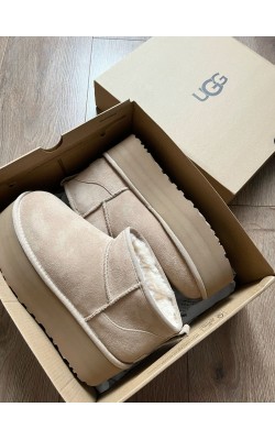UGG PLATFOM BEJ✨ (ithal)
