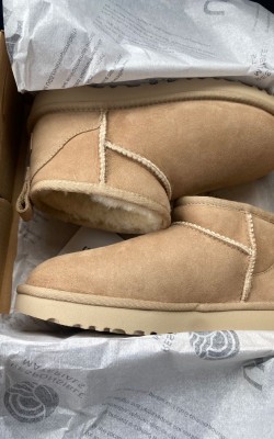 UGG MİNİ VİZON ✨ (ithal)