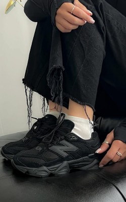 NEW BALANCE 9060 BLACK✨ (ithal)