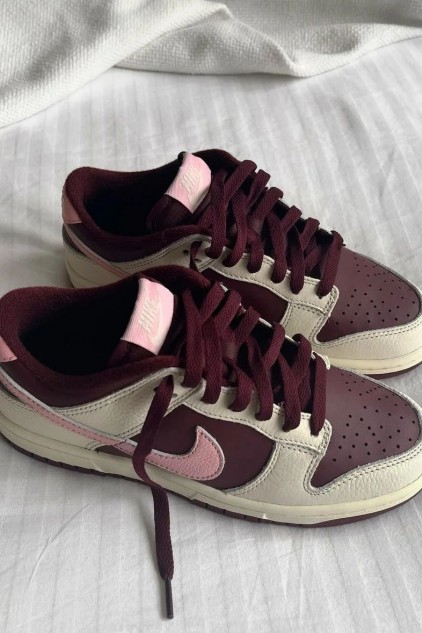 Nike Dunk Valentine✨ (ithal)