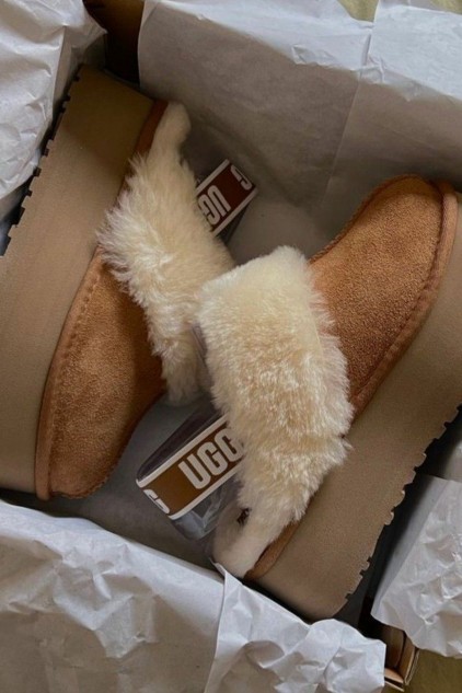 UGG FUNCETTE TABA ✨ (ithal)
