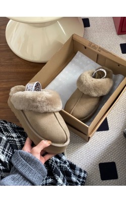UGG FUNCETTE BEJ ✨ (ithal)