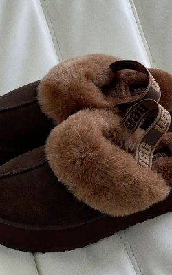 UGG FUNCETTE ACI KAHVE ✨ (ithal)